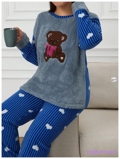 2Pcs Plus Size Heart Printed With Cute Bear Embroidery Detail Pj Set Pajama Sets