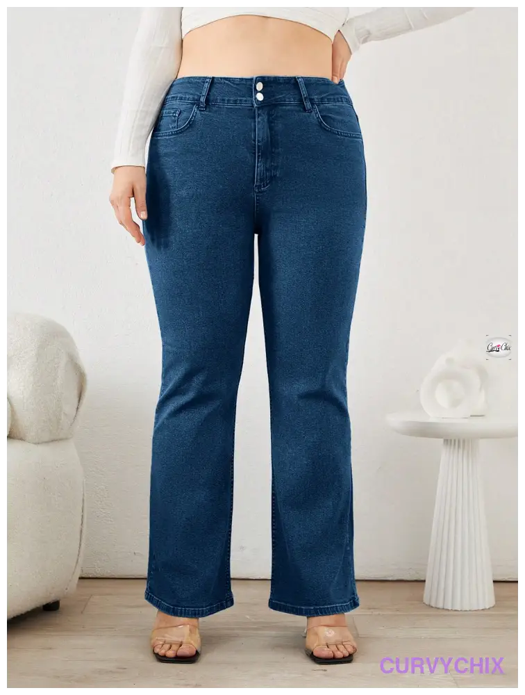 98% Cotton Ladies Plus Size Flared Jeans With Slant Pockets