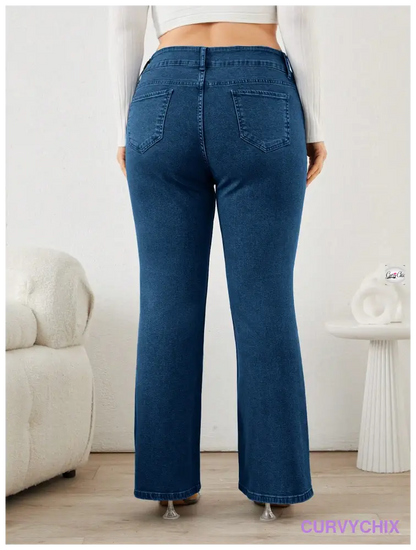 98% Cotton Ladies Plus Size Flared Jeans With Slant Pockets